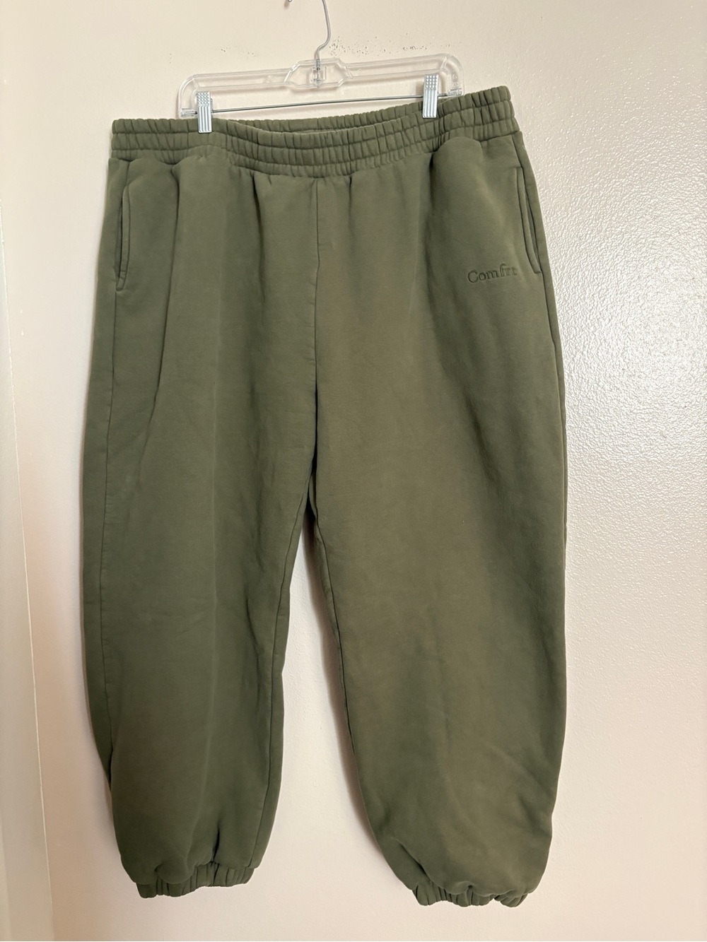 Comfrt‎ Cloud Comfy Olive Green Fleece Jogger Pants Unisex
